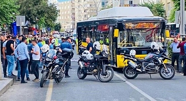 Kıyafeti Otobüsün Kapısına Sıkışan Kadın Hayatını Kaybetti