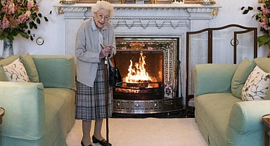 Kraliçe Elizabeth Tıbbi Gözetim Altına Alındı: Hayatını Kaybettiği İddia Ediliyor