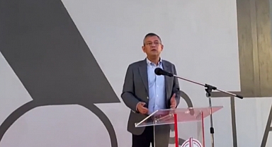Özgür Özel'den Tunç Soyer'e Destek: Ağzına Sağlık, O Laf Atatürk'e Ait
