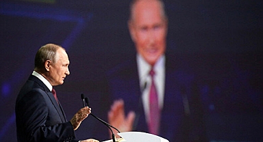Polonya Başbakanı: Berlin, Moskova’ya Boyun Eğdi