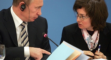 Rusya Merkez Bankası Başkanı Elvira Nabiullina İstifasını Sundu: Putin Reddetti