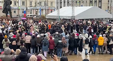 Saha Başkenti Yakutsk'ta Seferberliğe Karşı Protesto: Soykırıma Hayır