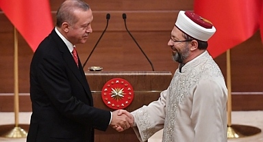 Yunanistan'da ve Sözde 'Türk' Diyanet İşleri Başkanlığı'nda 9 Eylül Matemi: Cuma Hutbesinde Zafere Dair Tek Kelime Edilmedi