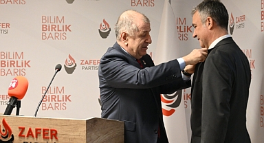 Zafer Partisi Genel İdare Kurulu Üyesi Partisinden İstifa Etti