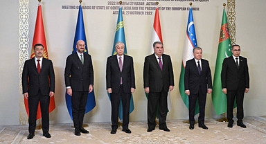 AB ve Türkistan Liderleri İlk Kez Buluştu