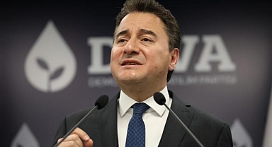 Babacan: Beştepe'ye Soruyorum, Bu Kadar Afgan Türkiye'ye Elini Kolunu Sallaya Sallaya Nasıl Geliyor?