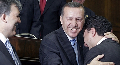 Babacan: Bugünlere Bakınca Gerçekten İçim Acıyor, Olanları Kabullenemiyorum