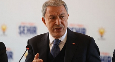 Bakan Akar'dan 'Kimyasal Silah' Zırvalarına İlişkin Açıklama: Anayasal Kurumların Tarafını Belli Etmesi Lazım