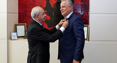 Eski AKP Hakkari Milletvekili Fehmi Öztunç CHP'ye Katıldı