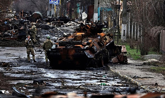 İşgalci Rus Ordusu Ukrayna'da Eriyor: Kayıp Sayıları Açıklandı