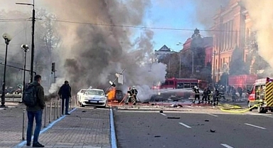 İşgalci Rusya, Ukrayna'ya Füze Saldırısı Düzenledi