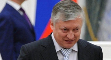 Putin Yandaşı Ünlü Satranç Şampiyonu Anatoly Karpov Hastanelik Oldu