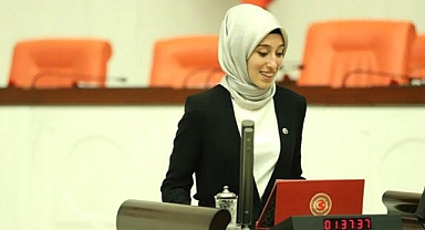 Rumeysa Kadak: Öğrencilerin Konaklama İhtiyacının Yüzde 92'sini Karşılıyoruz