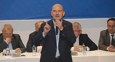 Soylu: Mersin'deki Eylemi Yapanlar Münbiç'ten 12-13 Saat Motorlu Paraşütle Uçarak Tarsus'a Geldi