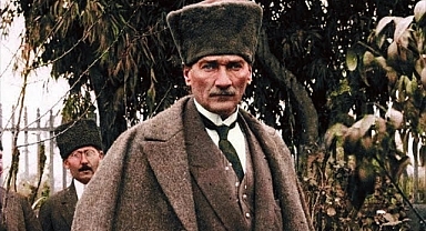 10 Kasım Resmi Tatil mi? Okul Var mı? Atatürk'ü Anma Günü Boyunca Ulaşım Ücretsiz mi?