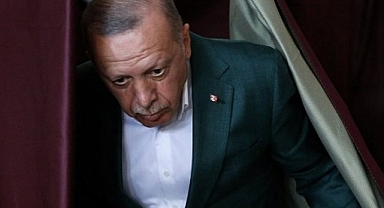 Abdülkadir Selvi: Seçimlerde Üçüncü Bir Sandık Kurulabilir; Erdoğan, Başörtüsüyle Birlikte Girdiği Sandıktan Zaferle Çıkabilir