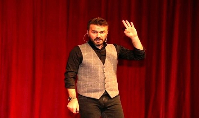 'Açın Kombileri' Diyen Abdurrahman Uzun'a Doğalgaz Faturalı Eylem