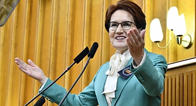 Akşener: AKP İktidarının Bugün Bizlere Yaşattığı Şeyin Adı Bir Cumhuriyet Krizidir