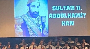Atatürk'ü Anma Programında 15 Temmuz Vurgusu Yapıp Abdülhamid'i Andılar