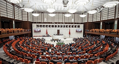 Azerbaycan Tezkeresi TBMM Genel Kurulu'nda Kabul Edildi