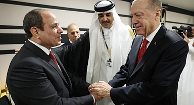 Bir Devir Kapandı, Erdoğan Bir Kez Daha 'Döndü': Sisi İle El Sıkıştı