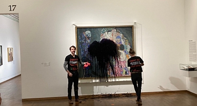 İklim Teröristleri Bu Kez Gustav Klimt'in 'Ölüm ve Yaşam' Tablosunu Hedef Aldı