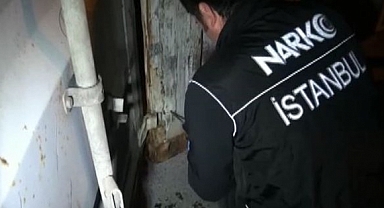 İstanbul’da Ambarlı Limanı'nda 22 Kilo 880 Gram Likit Kokain Ele Geçirildi
