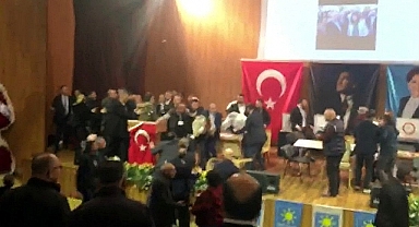 İYİ Parti Altındağ Kongresinde Kavga: 1 Yaralı