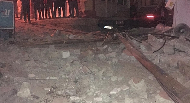 İzmir'de Deprem: 2 Yaralı 