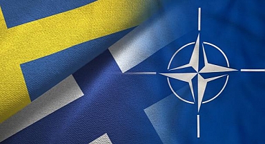 Macaristan, İsveç ve Finlandiya'nın NATO Üyeliğini 2023'e Erteledi