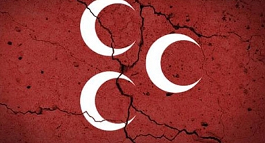 MHP'de Toplu İstifa Depremi