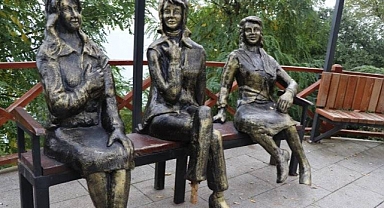 Ordu'da 'Üç Kız Heykeli' Yine Saldırıya Uğradı