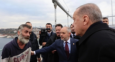 Seçim Yaklaşıyor: Köprüde İntihar Etmek İsteyen Kişiyi Erdoğan 'İkna' Etti