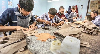 'Suriyelilerin Yüzde 97'si Kayıt Dışı Çalışıyor'