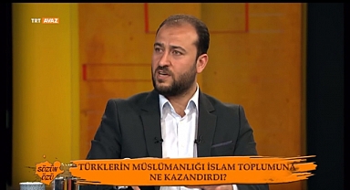 TRT Avaz'da Türk Düşmanlığı Devam Ediyor: İslam'dan Önce Türklere İnsan Demeye Bin Şahit İsterdi