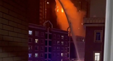 Urumçi'de Bir Apartmanda Çıkan Yangında 10 Uygur Türkü Hayatını Kaybetti