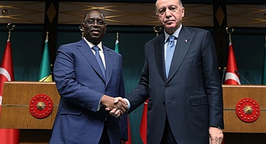 AKP'li Cumhurbaşkanı Erdoğan, Senegalli Mevkidaşıyla Görüştü