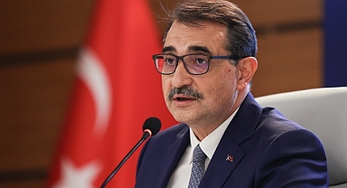 Bakan Dönmez: Yılbaşında Doğalgaz ve Elektriğe Zam Öngörülmüyor