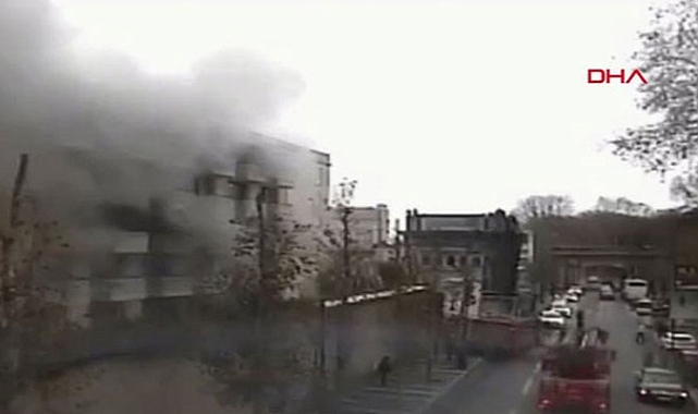 Çırağan Sarayı'nda Yangın Çıktı