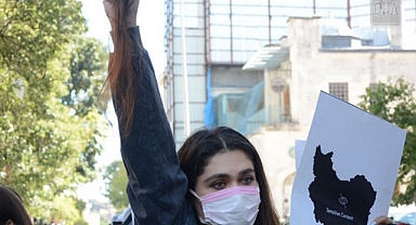 Faşist Molla Rejimi, Protestolara Katılan Göstericilerden İlkini İdam Etti