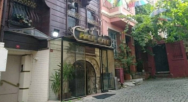 Fatih'te Bir Kafenin Tuvaletinde Gizli Kamera Bulundu