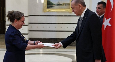 İsrail Büyükelçisi Lillian, Erdoğan'a Güven Mektubu Sundu