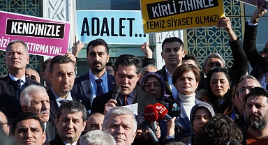 İYİ Parti ve CHP, AKP'li Belediye Meclis Üyesinin Akşener'e Yönelik Sözlerine Karşı Tuzla Belediyesi'nin Önünde Protesto