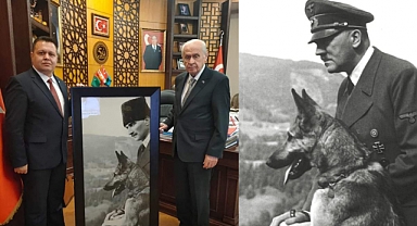 MHP'li İl Başkanı, Bahçeli'ye Hitler'in Atatürk Montajlı Fotoğrafını Hediye Etti 