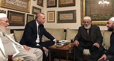Murat Yetkin: Erdoğan Ne İsmailağa Ne Menzil'i Kızdırmak İster