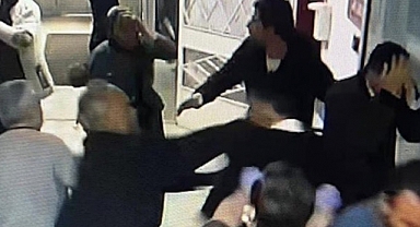 Sağlık Çalışanlarına Saldırırken Kalp Krizi Geçirdi, Acil Müdahale ile Hayata Döndürüldü