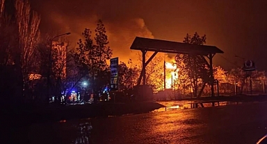 Ukrayna İşgal Altındaki Melitopol'de Bir Rus Üssünü Vurdu: 200'den Fazla Ölü ve Yaralı