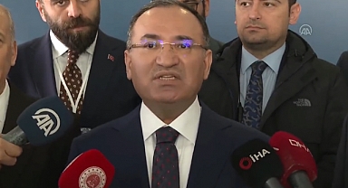 AKP'li Adalet Bakanı Bozdağ: Erdoğan'ın Önünde Hukuki Engel Yok, Bu İkinci Seçimi
