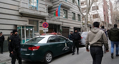 Azerbaycan, Vatandaşlarını İran'a Gitmemeleri Konusunda Uyardı