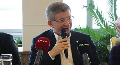 Davutoğlu, 'Masadan Çekilelim' Sözlerinin Yanlış Anlaşıldığını Söyledi
